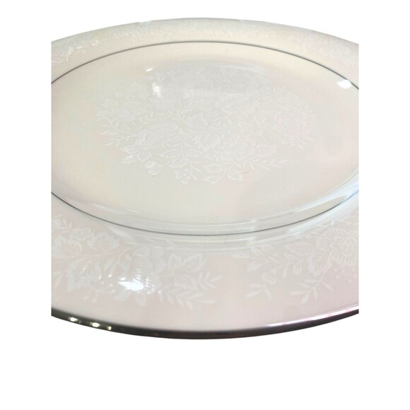 American Royalty WINTERSET Dinner Plate 1001 Very Fine Porcelain 10 7/8” - Picture 4 of 9